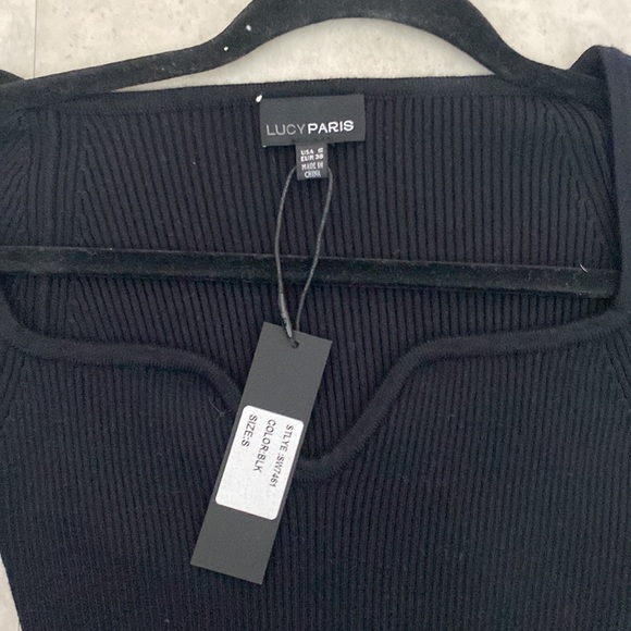 Black top - Picture 2 of 3